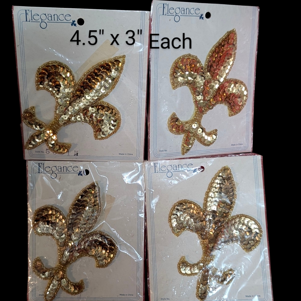 Vintage Elegance Gold Sequin Fleur-de-Lis Appliques. Lot Of 4